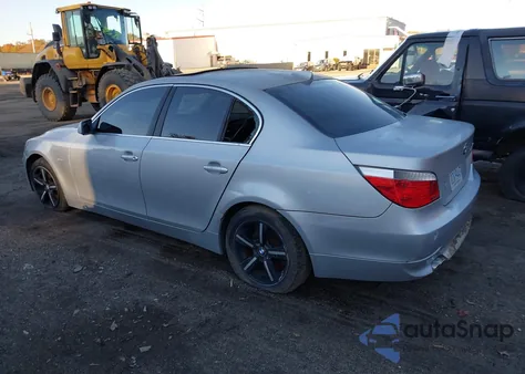 2006 BMW 530Xi из США, поврежденный, VIN WBANF73596CG68679